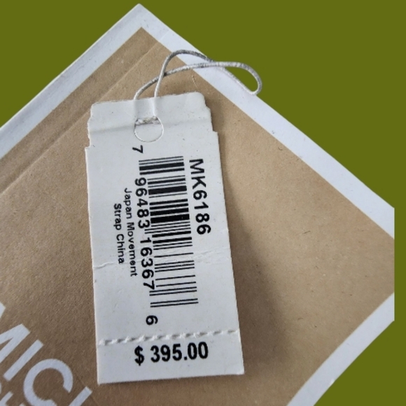 Womens MK watch - Picture 7 of 7